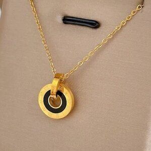 Black Circle Pendant Necklace 18k Gold Plated Stainless Steel Layering Necklace